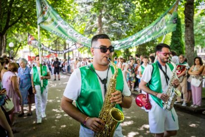 El acto se celebra antes de la tradicional bajada a las Bailas que finaliza los Sanjuanes
