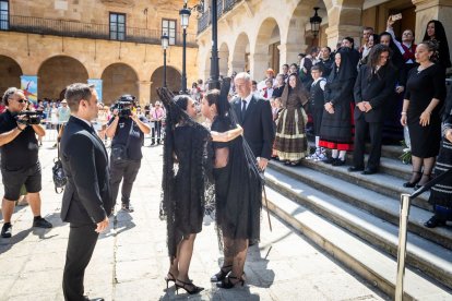 El acto se celebra antes de la tradicional bajada a las Bailas que finaliza los Sanjuanes
