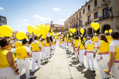 El acto se celebra antes de la tradicional bajada a las Bailas que finaliza los Sanjuanes
