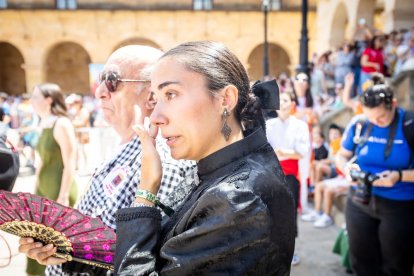 El acto se celebra antes de la tradicional bajada a las Bailas que finaliza los Sanjuanes