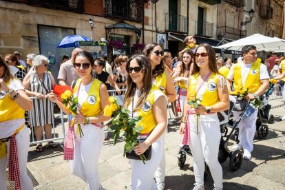 El acto se celebra antes de la tradicional bajada a las Bailas que finaliza los Sanjuanes