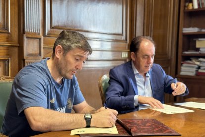 José Luis Molina, responsable del CP Urbión, y Benito Serrano.