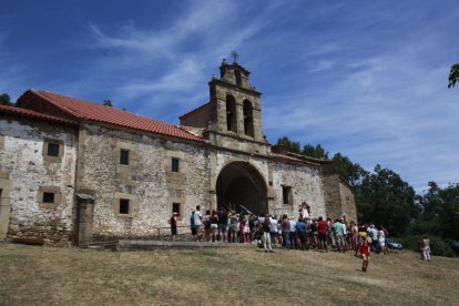 Ermita de los Santos Nuevos.