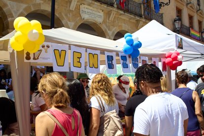 Las Jornadas Interculturales acercaron tradiciones, gastronomía y cultura de emigrantes de otros puntos del mundo al centro de Soria.