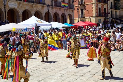 Las Jornadas Interculturales acercaron tradiciones, gastronomía y cultura de emigrantes de otros puntos del mundo al centro de Soria.