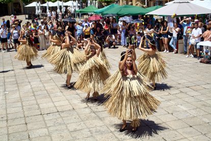 Las Jornadas Interculturales acercaron tradiciones, gastronomía y cultura de emigrantes de otros puntos del mundo al centro de Soria.