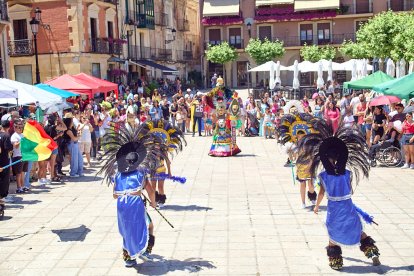 Las Jornadas Interculturales acercaron tradiciones, gastronomía y cultura de emigrantes de otros puntos del mundo al centro de Soria.