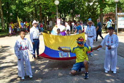Las Jornadas Interculturales acercaron tradiciones, gastronomía y cultura de emigrantes de otros puntos del mundo al centro de Soria.
