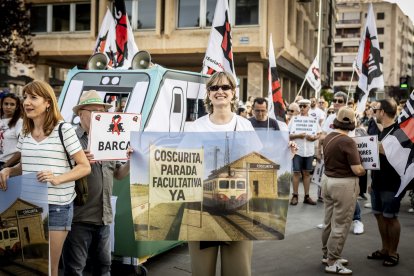 Continuas consignas contra la sucesiva desaparición de los recorridos del tren soriano