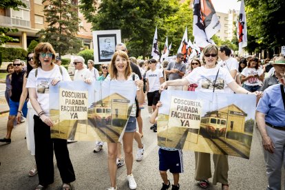 Continuas consignas contra la sucesiva desaparición de los recorridos del tren soriano