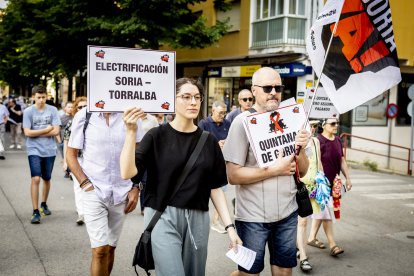 Continuas consignas contra la sucesiva desaparición de los recorridos del tren soriano