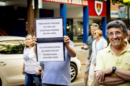 Continuas consignas contra la sucesiva desaparición de los recorridos del tren soriano