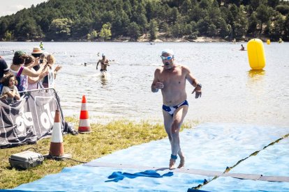 Una mañana perfecta para nadar en el pantano