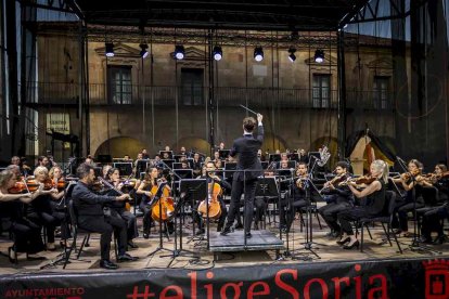 El concierto se engloba dentro del programa 'Plazas Sinfónicas 2025'