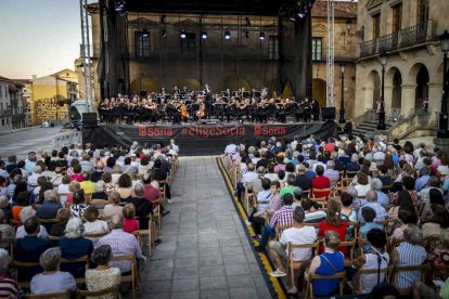 El concierto se engloba dentro del programa 'Plazas Sinfónicas 2025'