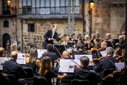 El concierto se engloba dentro del programa 'Plazas Sinfónicas 2025'