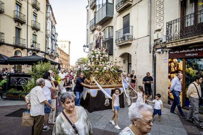 El recorrido pone fin a la novena en honor a la Virgen del Carmen