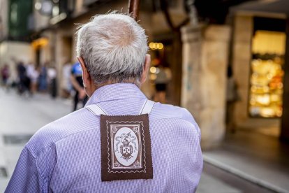 El recorrido pone fin a la novena en honor a la Virgen del Carmen