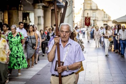 El recorrido pone fin a la novena en honor a la Virgen del Carmen