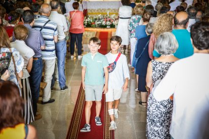 La Blanca reúne a cientos de peregrinos en la romería de Cabrejas del Pinar.