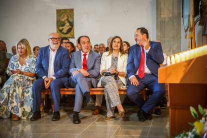 La Blanca reúne a cientos de peregrinos en la romería de Cabrejas del Pinar.