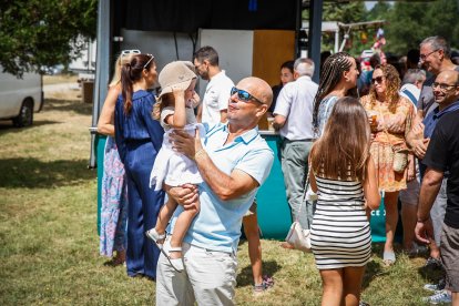 La Blanca reúne a cientos de peregrinos en la romería de Cabrejas del Pinar.