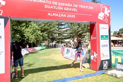 Almazán acoge el Campeonato de España de Duatlón y Triatlón Gravel.
