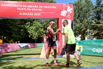 Almazán acoge el Campeonato de España de Duatlón y Triatlón Gravel.