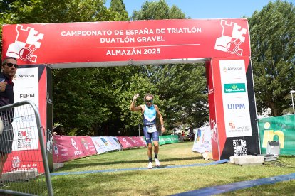 Almazán acoge el Campeonato de España de Duatlón y Triatlón Gravel.