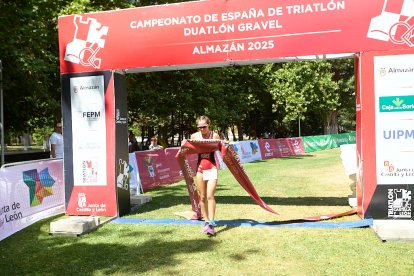 Almazán acoge el Campeonato de España de Duatlón y Triatlón Gravel.