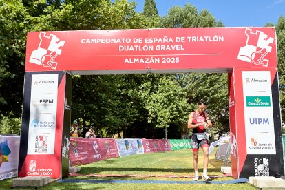 Almazán acoge el Campeonato de España de Duatlón y Triatlón Gravel.