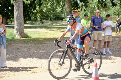 Almazán acoge el Campeonato de España de Duatlón y Triatlón Gravel.