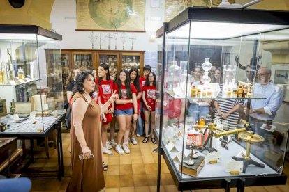 Los jóvenes visitaron el museo y el archivo del Instituto Antonio Machado