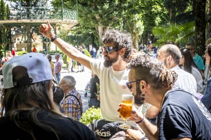 Los conciertos vermú sirven de aperitivo para la posterior noche junto al Duero