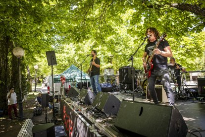 Los conciertos vermú sirven de aperitivo para la posterior noche junto al Duero