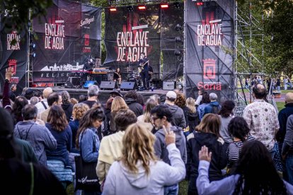 Una jornada para bailar y disfrutar junto al río Duero