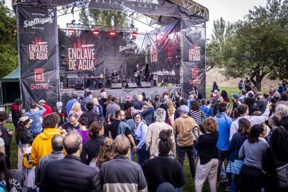 Una jornada para bailar y disfrutar junto al río Duero