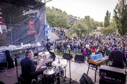 Una jornada para bailar y disfrutar junto al río Duero