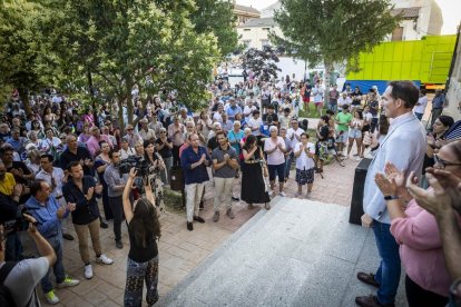 El pueblo salió a la calle para reivindicar la continuación de la infraestructura