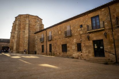 Los vecinos están pasando un fin de semana muy animado