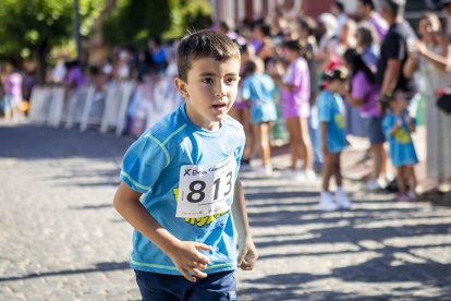 Más de medio millar de atletas de todas las edades tomaron la salida