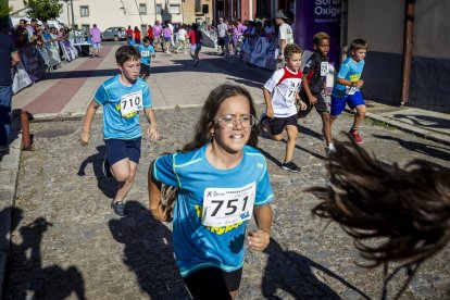 Más de medio millar de atletas de todas las edades tomaron la salida