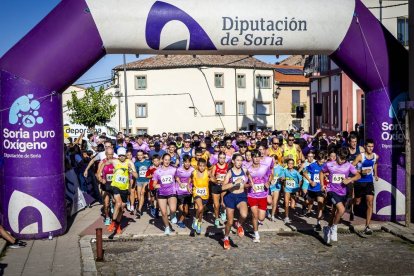 Más de medio millar de atletas de todas las edades tomaron la salida