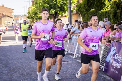 Más de medio millar de atletas de todas las edades tomaron la salida