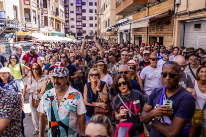 El buen ambiente se vivía en cara rincón de los conciertos del festival