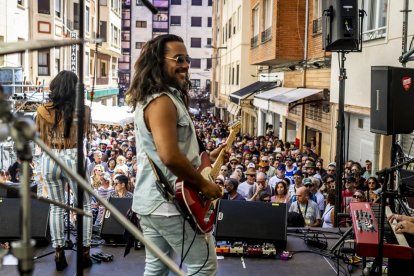 El buen ambiente se vivía en cara rincón de los conciertos del festival