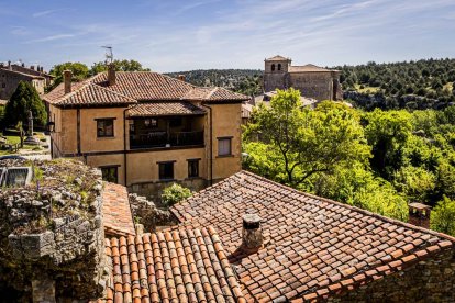 Un pueblo medieval con rincones que no puedes perderte