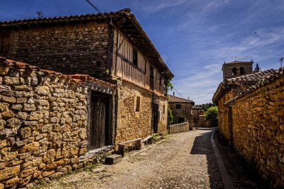 Un pueblo medieval con rincones que no puedes perderte