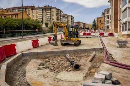Los nuevos viales ya toman forma