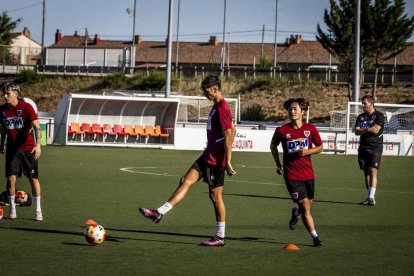 El equipo jugará en 3ª RFEF tras el ascenso de la temporada pasada
